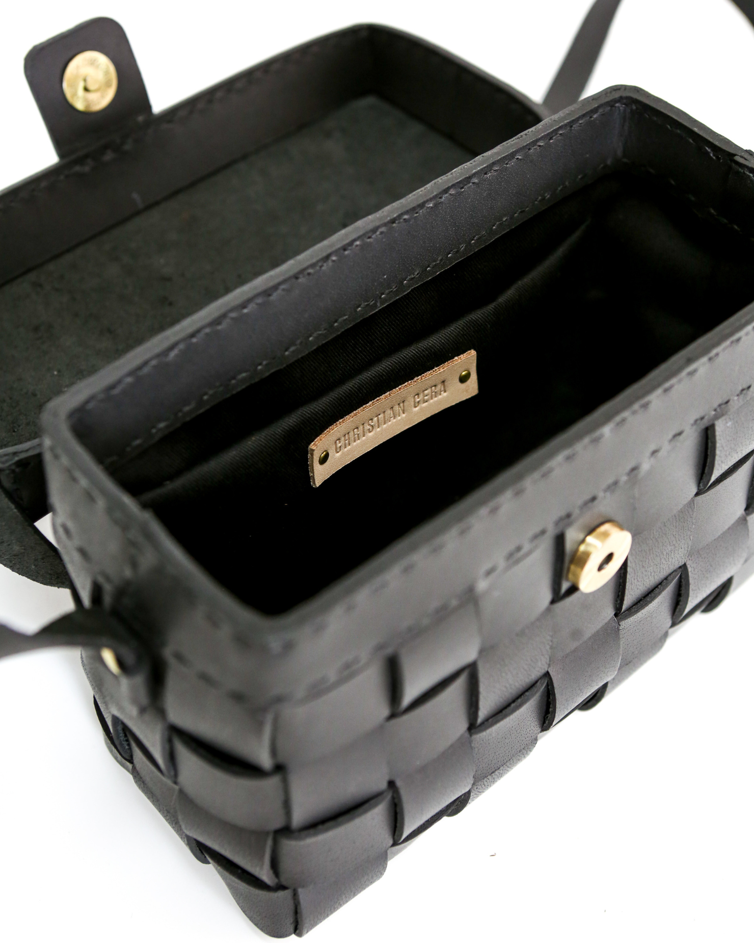 Tampipi Black