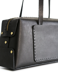 Caja East-West Black